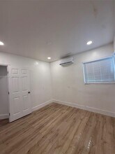 7724 NE 1st Ave in Miami, FL - Building Photo - Building Photo