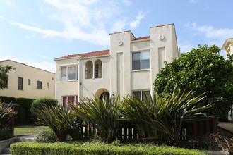 948-950 Euclid St in Santa Monica, CA - Building Photo - Building Photo