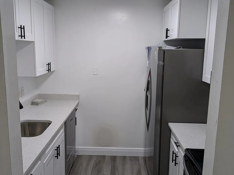 4315 Aegean Dr, Unit 254c in Tampa, FL - Building Photo