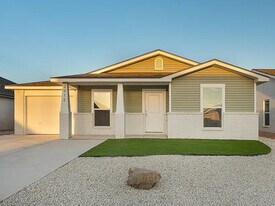 14509 Paris Ave in Lubbock, TX - Building Photo