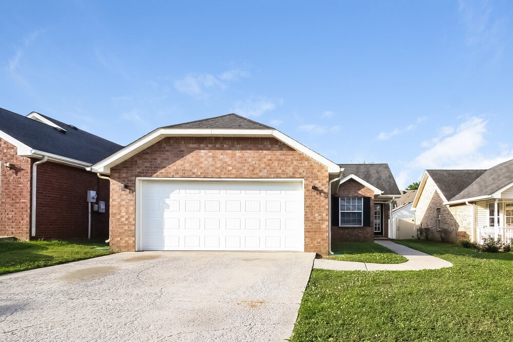 617 Freedom Ct in Murfreesboro, TN - Building Photo