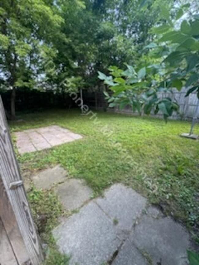 809 N Oakley St in Saginaw, MI - Building Photo - Building Photo