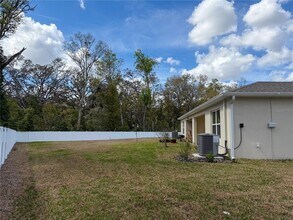 232 Voltaire Dr in Spring Hill, FL - Building Photo - Building Photo