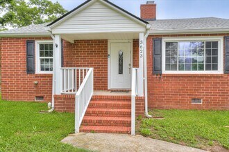 3623 Old Ferry Rd in Martinez, GA - Building Photo - Building Photo