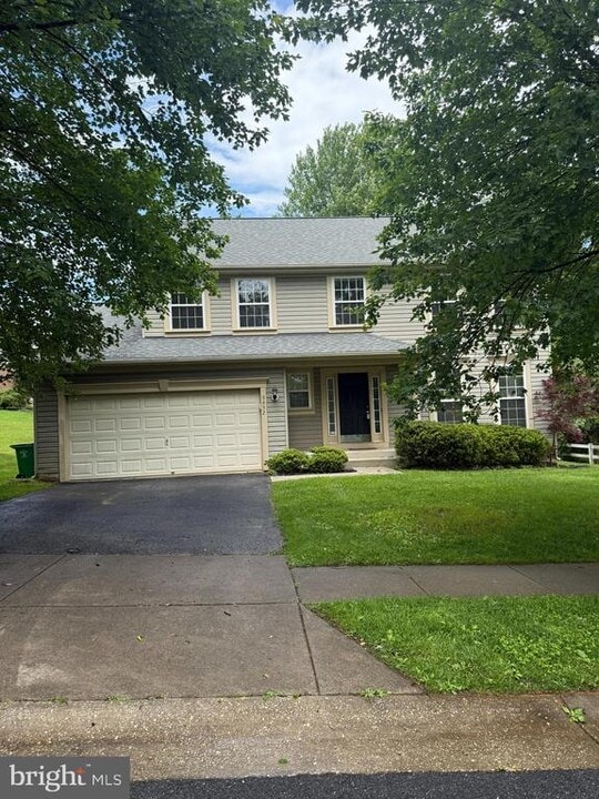 6632 Dasher Ct in Columbia, MD - Building Photo
