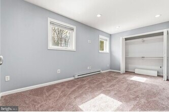 14407 Oakvale St, Unit Ground floor unit in Rockville, MD - Foto de edificio - Building Photo