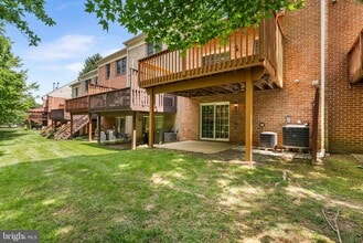 22 Tenby Ct in Lutherville Timonium, MD - Building Photo - Building Photo