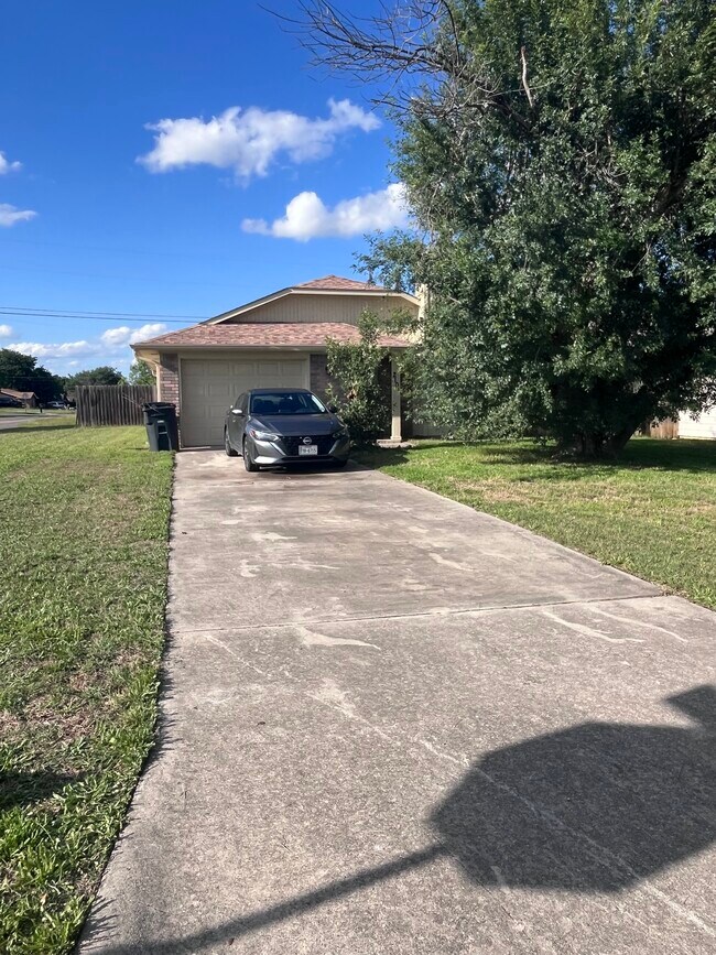 2101 Carousel Dr in Killeen, TX - Building Photo - Building Photo