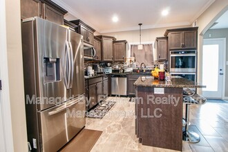 502 Low Country Ct in Clarksville, TN - Building Photo - Building Photo