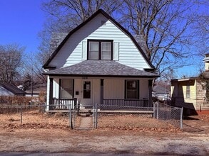1416 S Hardy Ave in Independence, MO - Building Photo - Building Photo
