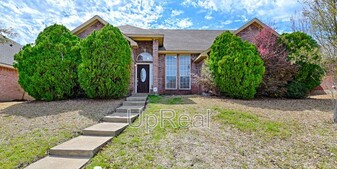 827 Sunflower Trail