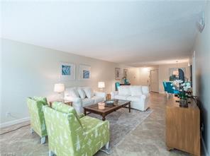 4082 Belair Ln-Unit -9 in Naples, FL - Building Photo - Building Photo