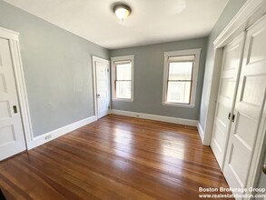 18 Romsey St, Unit 1 in Boston, MA - Building Photo - Building Photo