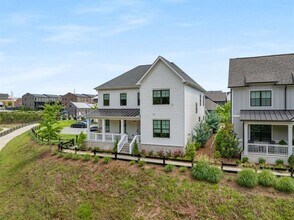 6320 Halcyon Garden Dr in Alpharetta, GA - Building Photo - Building Photo