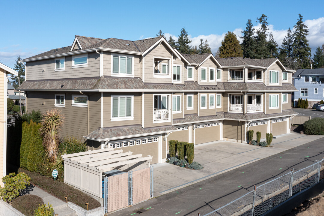 Shelbourne in Edmonds, WA - Building Photo