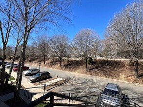 812 Cotton Gin Alley in Davidson, NC - Building Photo - Building Photo