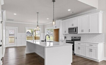 538 Willow Grv Ct in Ringgold, GA - Foto de edificio - Building Photo