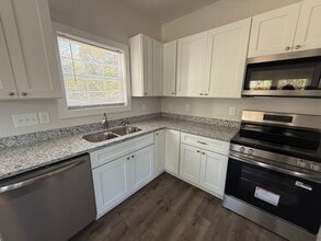 420 W Pine St in Graham, NC - Building Photo - Building Photo