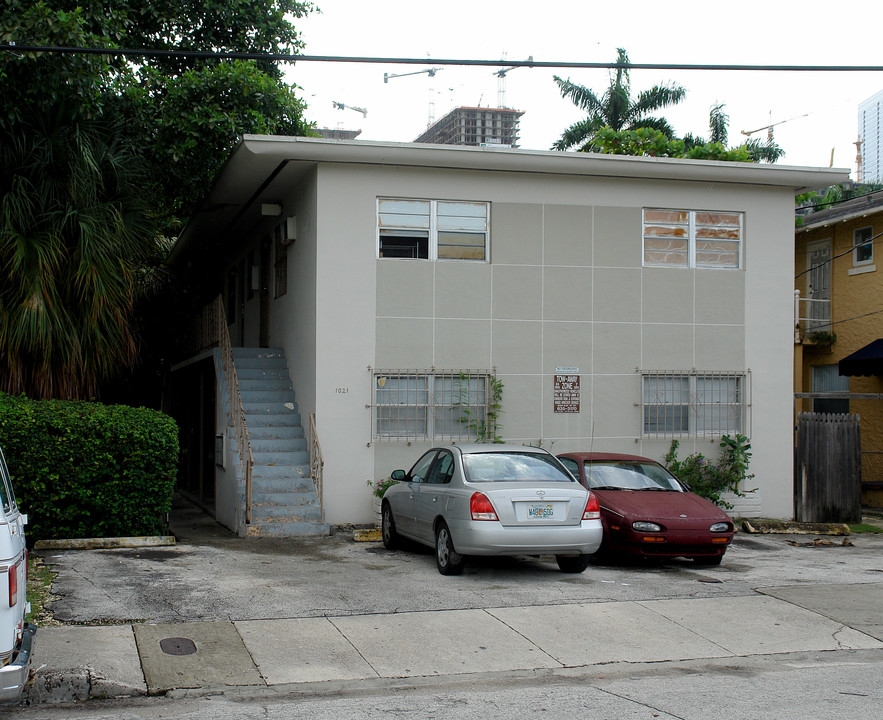 1021 SW 3rd Ave in Miami, FL - Building Photo