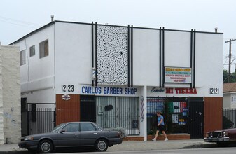 12121-12123 Washington Pl in Los Angeles, CA - Building Photo - Building Photo