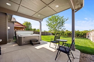 10130 W Brownstone Dr in Boise, ID - Building Photo - Building Photo