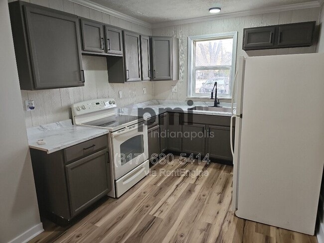 4321 Bertha St in Indianapolis, IN - Building Photo - Building Photo