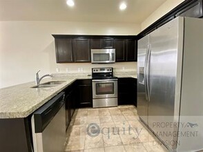 40 Autumn Station Way in Midvale, UT - Building Photo - Building Photo