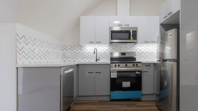 property at 52 Charlton Ave W