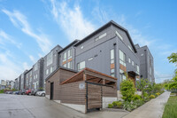 Joya Townhomes in Seattle, WA - Foto de edificio - Building Photo