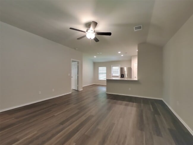 254 Cumberland Forest Dr in Magnolia, TX - Building Photo - Building Photo