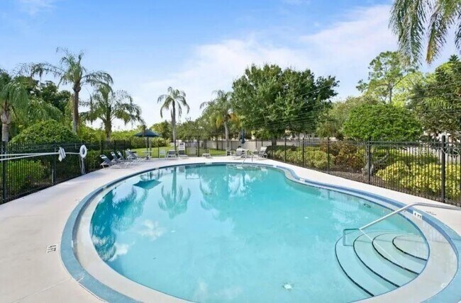 6308 Bayside Key Dr in Tampa, FL - Building Photo - Building Photo