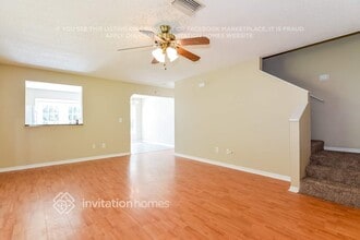 722 Cape Cod Cir in Valrico, FL - Building Photo - Building Photo