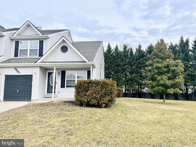 673 Warren Dr in Middletown, DE - Building Photo - Building Photo