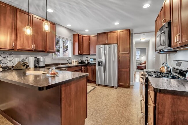 property at 246 Crestwood Ave
