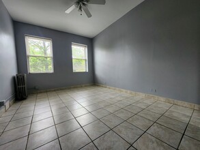 4764 N Virginia Ave in Chicago, IL - Building Photo - Building Photo