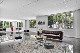 9700 E Bay Harbor Dr in Bay Harbor Islands, FL - Building Photo - Building Photo