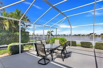 407 SW 37th St in Cape Coral, FL - Building Photo - Building Photo