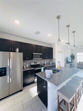 232 Genoa Ct in Poinciana, FL - Building Photo - Building Photo