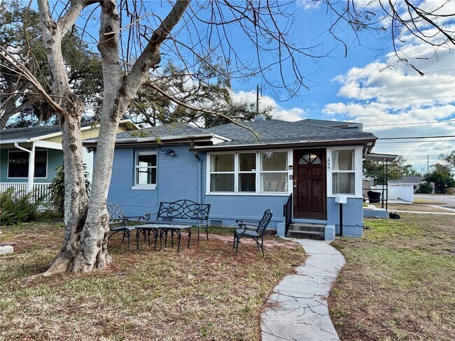 3494 6th Ave N in St. Petersburg, FL - Building Photo - Building Photo