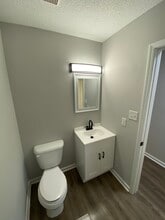 3200 Northwynn Dr in Gastonia, NC - Building Photo - Building Photo