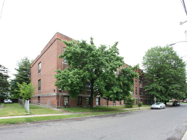 St. Mary's Elderly Apartments in East Hartford, CT - Building Photo - Building Photo