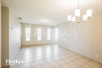 3321 NW 177th Terrace in Miami Gardens, FL - Building Photo - Building Photo