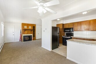 2408 W 11th St in Greeley, CO - Building Photo - Building Photo