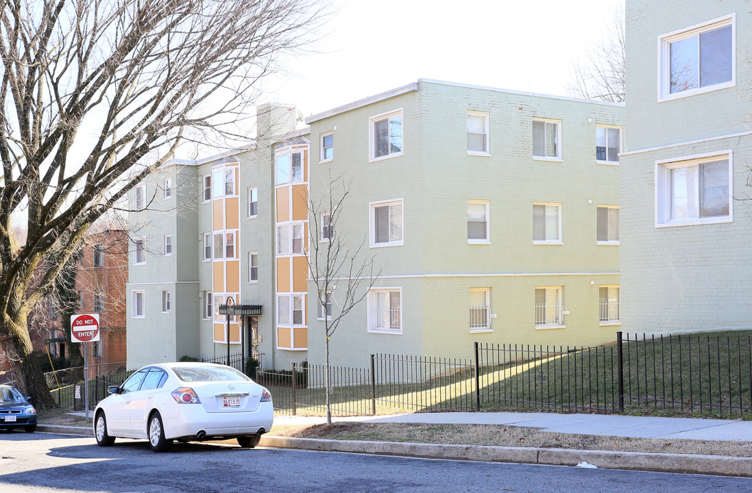 Renaissance Apartments in Washington, DC - Building Photo