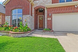 1121 Horsemint Dr in Little Elm, TX - Building Photo - Building Photo