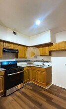 4215 W Girard Ave in Philadelphia, PA - Building Photo - Building Photo