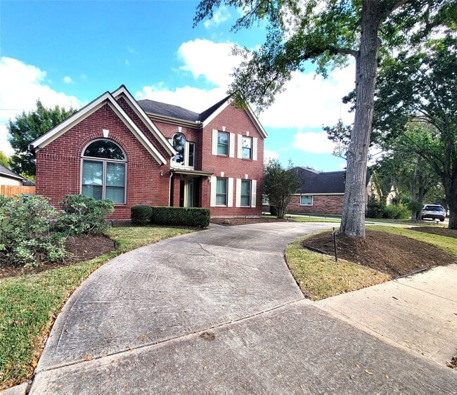 2214 Old S Dr in Richmond, TX - Building Photo - Building Photo