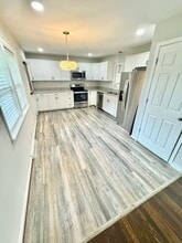 5503 Annette Dr in Sandston, VA - Building Photo - Building Photo