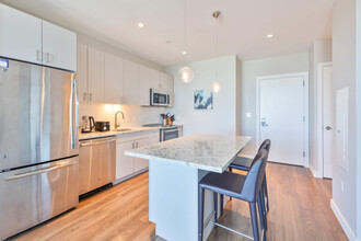 5 Fan Pier Boulevard in Boston, MA - Building Photo - Building Photo