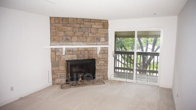 1836 S Pitkin Cir in Aurora, CO - Building Photo - Building Photo
